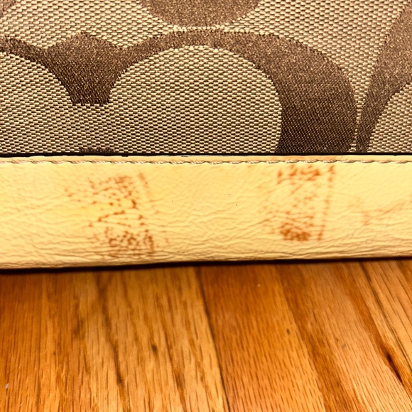 *Project* Coach Hampton Madeline Signature Satchel - Picture 3 of 8